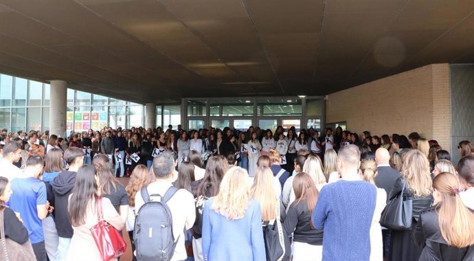 La Facultad de Educación de la ULE ha acogido un acto en recuerdo de la poeta y estudiante Arancha Barrientos.
