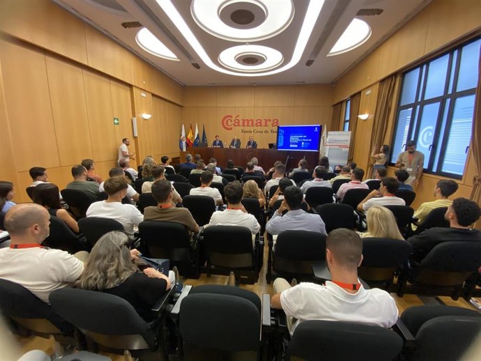 El Plan de Formación del REF abre una nueva convocatoria de cursos para pymes y autónomos en Canarias