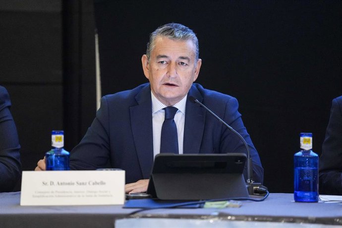 El consejero de Presidencia, Interior, Diálogo Social y Simplificación Administrativa de la Junta de Andalucía, Antonio Sanz. Imagen de archivo. 