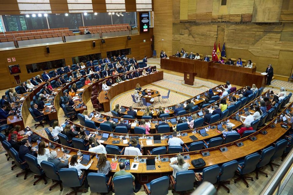 Archivo - Sesión plenaria en la Asamblea de Madrid.