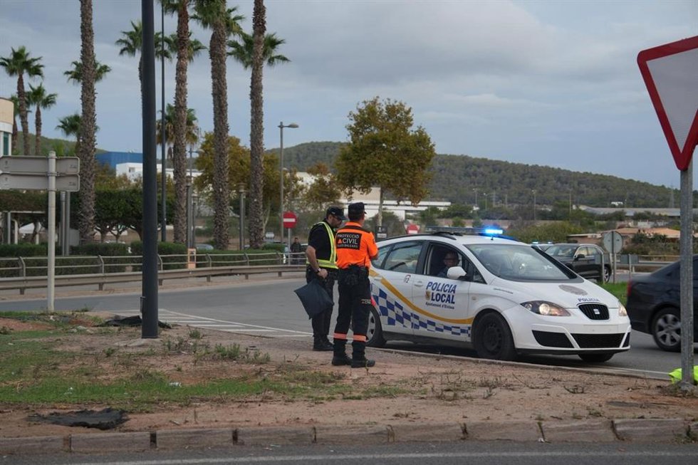 Reforzados en las Pitiusas los dispositivos de emergencia ante la alerta por lluvias.