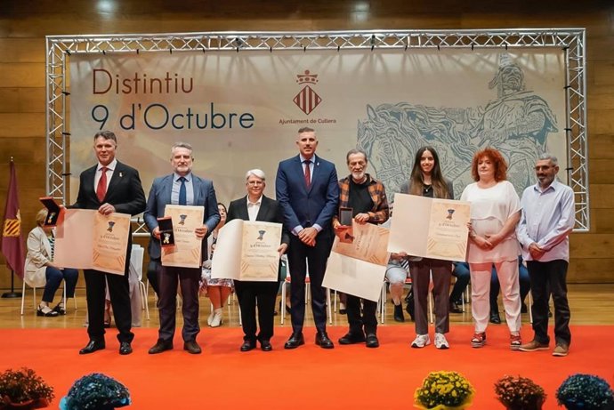 Distinciones del 9 d'Octubre en Cullera (Valencia).