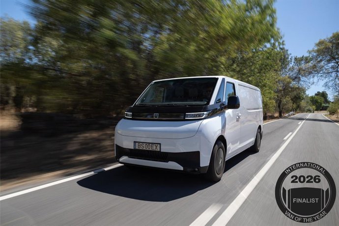 Farizon___IVOTY_Finalist