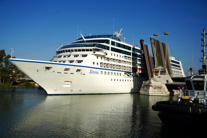 El crucero Sirena regresa a Sevilla por segunda vez este año.