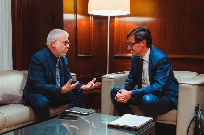 El presidente del CAC, Xevi Xirgo, reunido con el presidente de la Generalitat, Salvador Illa.