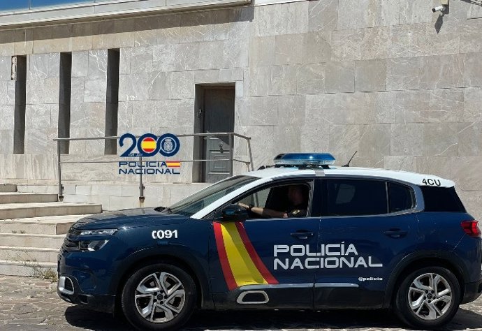 Imágen de un vehículo de la Policía Nacional.