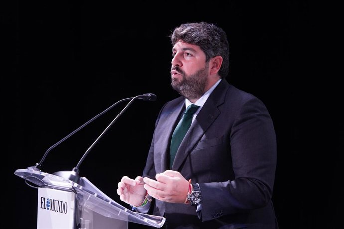 El presidente de la Región de Murcia, Fernando López Miras, protagoniza el foro autonómico, ‘La España vertebrada’, organizado por el diario ‘El Mundo’, a 30 de septiembre de 2025, en Madrid (España). 