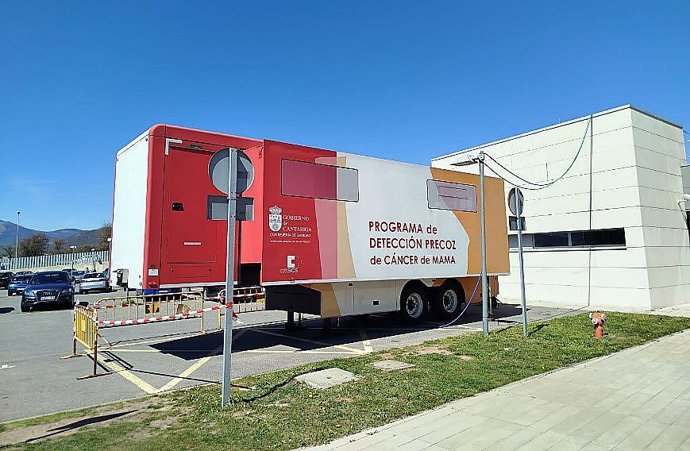 Unidad Móvil Programa Detección Precoz Cáncer de Mama en Cantabria