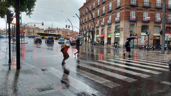 Archivo - Lluvia en Murcia, dana, precipitaciones, tormenta, tormentas