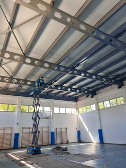 Obras en el pabellón del IES Clara Hammerl