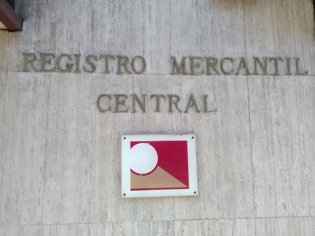 La creación de empresas baja un 11,2% en agosto en Extremadura, con 79 sociedades mercantiles constituidas