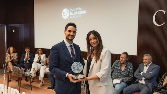El profesional del Hospital Macarena distinguido en los Premios Salud Mental Andalucía.
