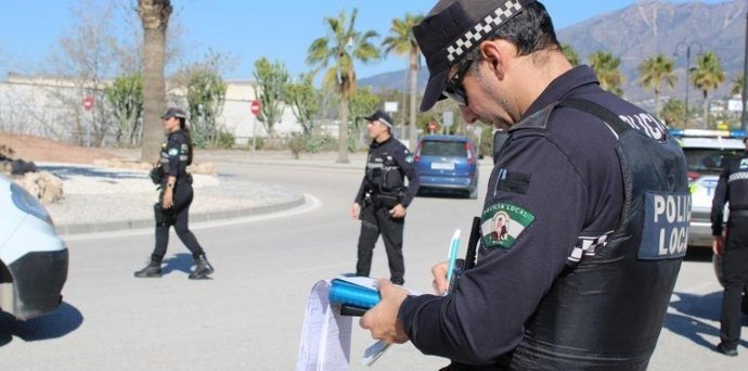 Control de la Policía Local de Mijas.