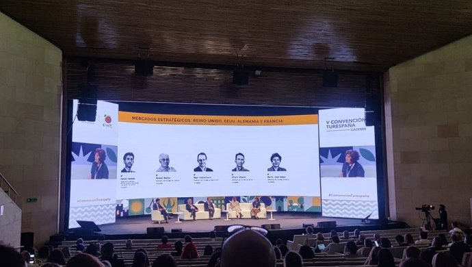 La presencia de Turismo Costa del Sol ha puesto en valor la estrategia que viene desarrollando en los últimos años, basada en la diversificación de la oferta, la digitalización y la sostenibilidad como pilares fundamentales de su modelo de gestión.