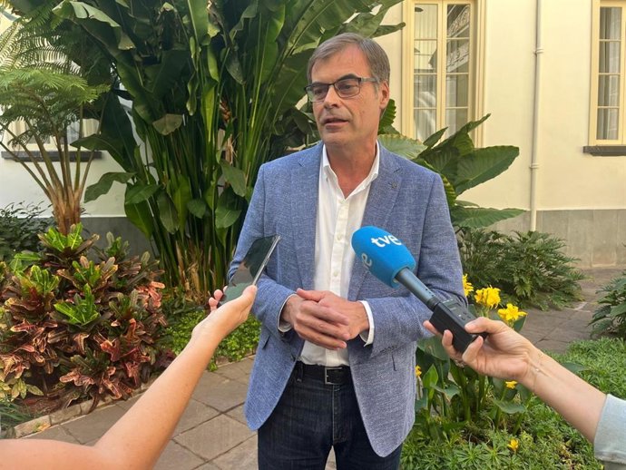 El PP canario acusa al Gobierno central de retener más de 200 millones de euros que pertenecen a las islas