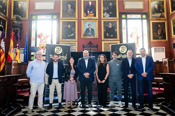 La sala de plenos del Ayuntamiento de Palma acoge la presentación de la nueva edición de TaPalma 2025