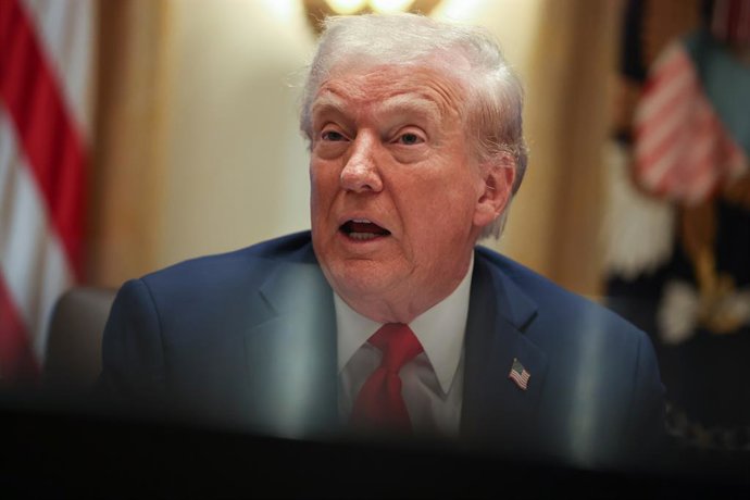October 9, 2025, Washington, District Of Columbia, USA: United States President Donald J Trump speaks during a Cabinet Meeting at the White House on October 9, 2025 in Washington, D.C. Trump announced yesterday that Hamas and Israel had agreed to cease fi