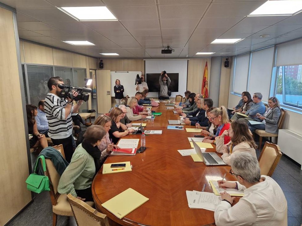El SALUD actualiza el modelo de jornada laboral para mejorar la atención y la conciliación.