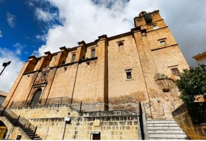 Iglesia de Íllora (Granada)