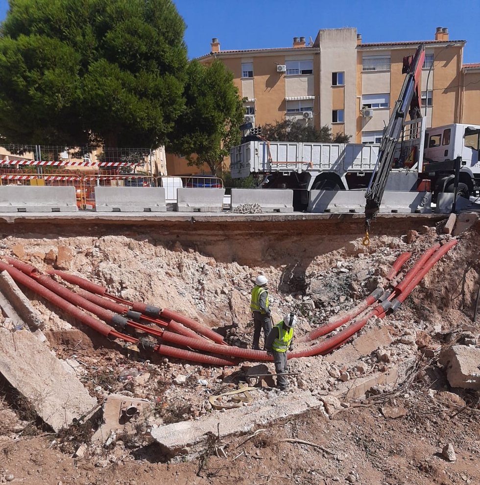 El Ayuntamiento acomete las obras para la estabilización de dos taludes afectados por las intensas lluvias del pasado mes de marzo en el arroyo La Pedrera y en el arroyo El PInillo