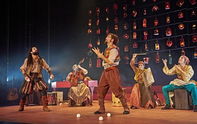 Actuación de 'Farra' en el festival Cirktober de Sevilla.