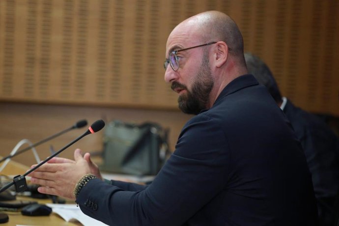 El alcalde de El Puerto, Germán Beardo, durante la celebración del Pleno.