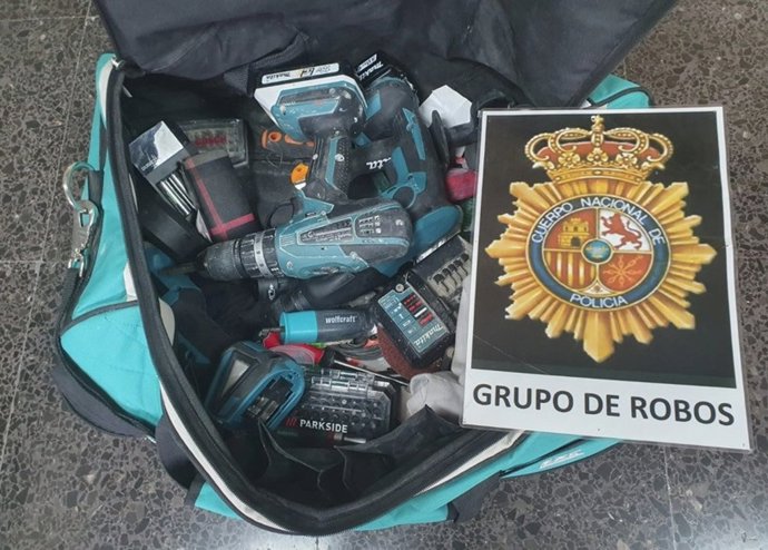 La Policía busca al propietario de una mochila con herramientas que fue robada en Palma