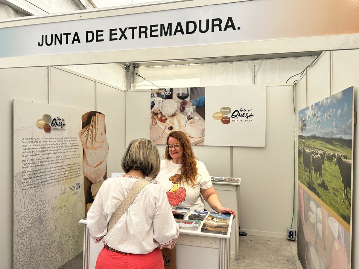 Extremadura promociona en Casar de Cáceres las experiencias turísticas relacionadas con el queso