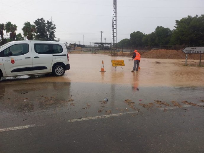 Carretera cortada al tráfico