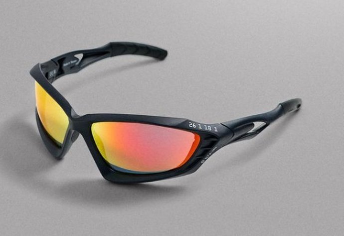 Lentes de Inditex coa serie numérica 26 1 18 1