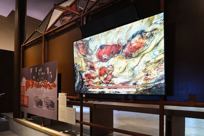 Archivo - Imagen de la exposición permanente del Centro de Arte Rupestre de Cantabria en Puente Viesgo