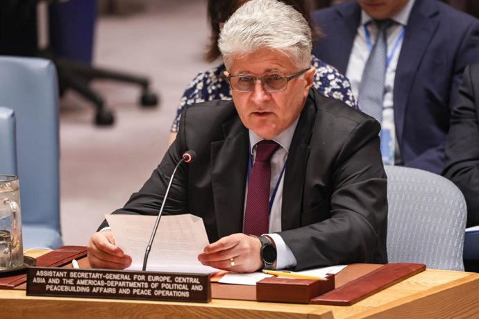 Archivo - 26 de agosto de 2025, Nova York, Nova York, EUA: MIROSLAV JENCA, secretário-geral adjunto dos Departamentos de Assuntos Políticos e de Construção da Paz para a Europa, Ásia Central e Américas, discursa no Conselho de Segurança em relação ao Nord