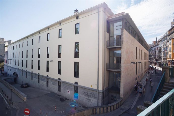 Archivo - Fachada del Departamento de Educación del Gobierno de Navarra.