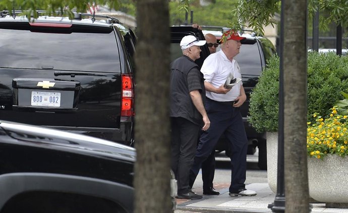 Archivo - 28 de junho de 2020, Washington, Distrito de Columbia, EUA: O presidente dos Estados Unidos, Donald J. Trump, retorna à Casa Branca, Washington, DC, domingo, 28 de junho de 2020, após um dia em seu Trump National Golf Club, Sterling, Virgínia