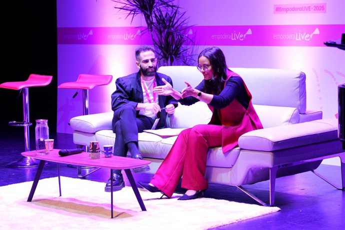 El responsable de Incidencia Social y Cultural de Fundación Cibervoluntarios, Antonio Pulido, en un momento de EmpoderaLIVE en Málaga.