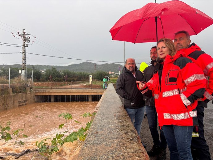 Castelló cierra el Pinar en el Grao y suspende las actividades al aire libre ante la alerta por lluvias