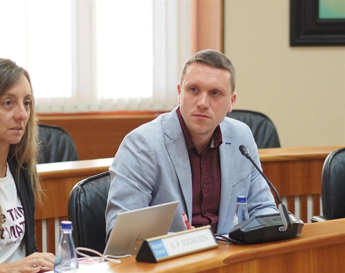 El diputado socialista Aitor Bouza