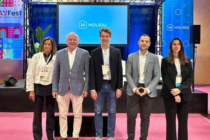 El Consell y Holidu acuerdan crear un sello de calidad que garantice que solo puedan anunciarse inmuebles legales