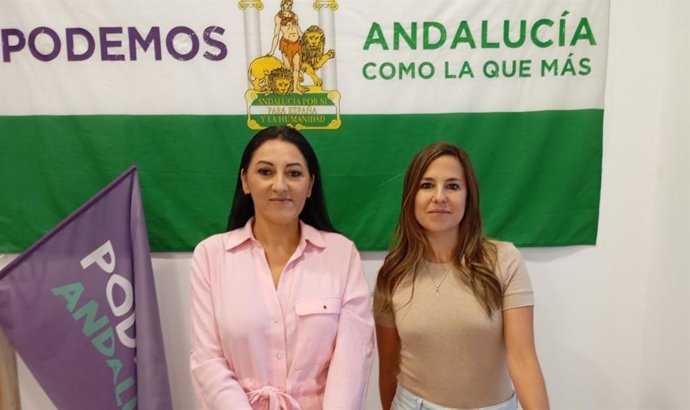 La diputada autonómica y secretaria institucional, Alejandra Durán, y la secretaria de servicios públicos de la formación morada en Andalucía, Laura Baena.