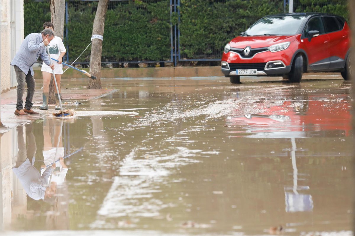 El  1-1-2  gestiona más de 800 incidencias relacionadas con las lluvias y tormentas en la Región de Murcia