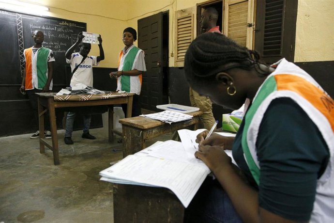 Archivo - Elecciones presidenciales en Costa de Márfil (archivo)
