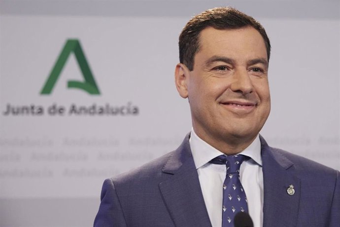 Archivo - El presidente de la Junta de Andalucía, Juanma Moreno, en una foto de archivo.