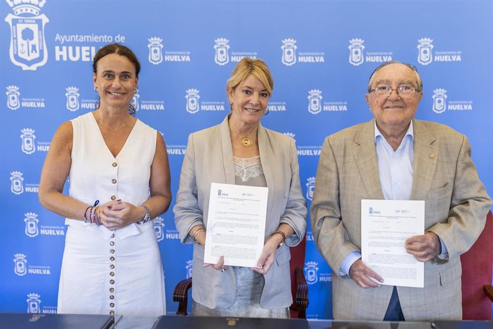 El Ayuntamiento de Huelva renueva su convenio con el Banco de Alimentos.
