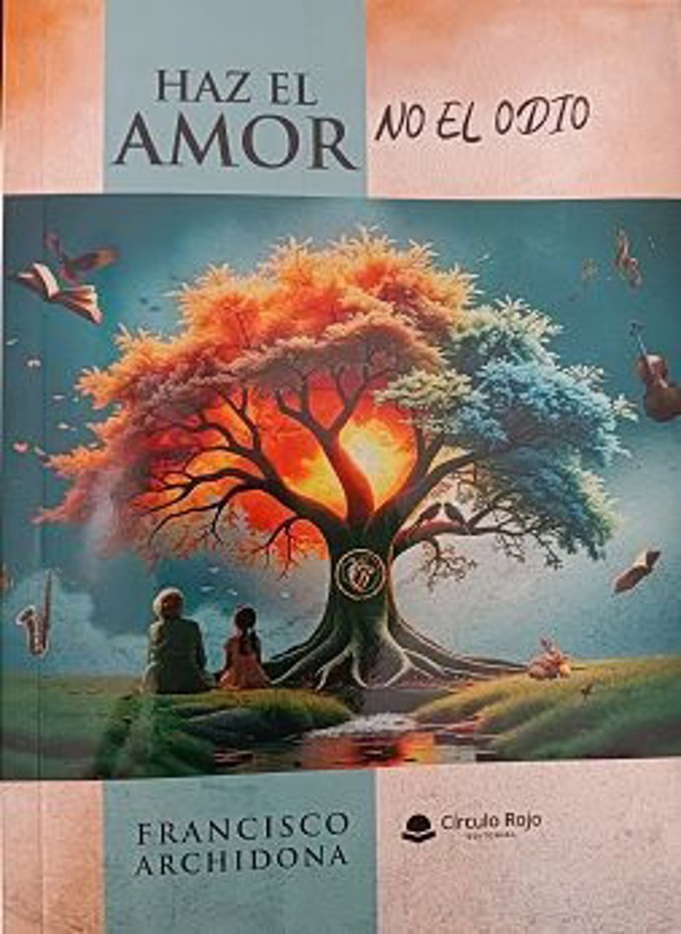El poeta cordobés Francisco Archidona publica el poemario 'Haz el amor no el odio'.