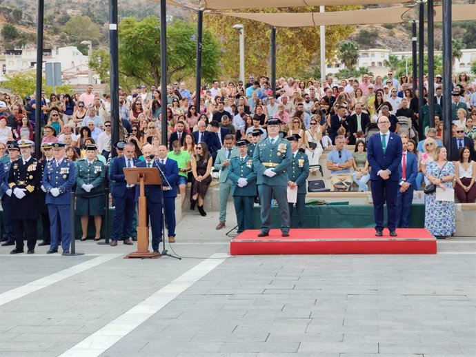 Celebración del día de la Virgen del Pilar, patrona de la Guardia Civil, en Cártama (Málaga).