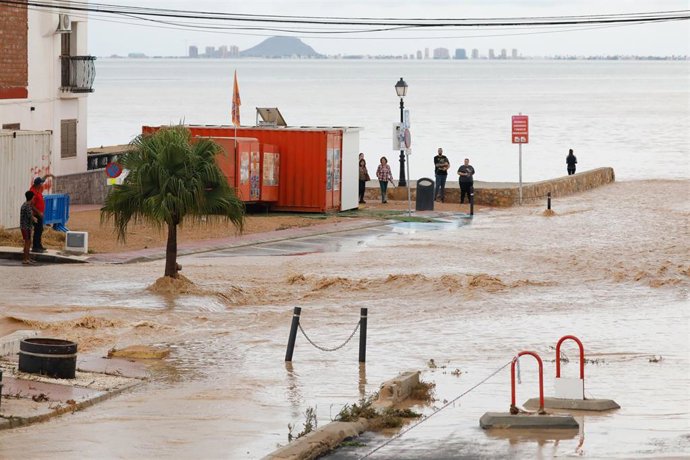 Los Alcázares tras el paso de la borrasca Alice