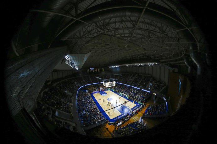 Archivo - Pabellón Insular Santiago Martín donde juega el enerife