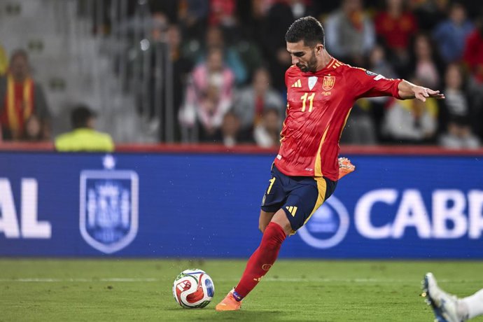 Ferran Torres, da Espanha, em ação durante a partida de futebol das eliminatórias europeias do Grupo E da Copa do Mundo da FIFA 2026 entre Espanha e Geórgia no Estádio Manuel Martinez Valero em 11 de outubro de 2025 em Elche, Espanha.