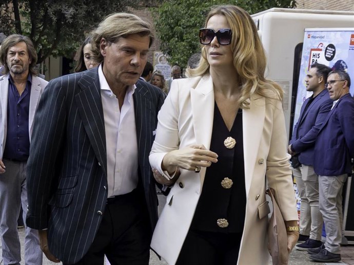 Sofía Mazagatos y Tito Pajares en la plaza de toros de Las Ventas este domingo 12 de octubre