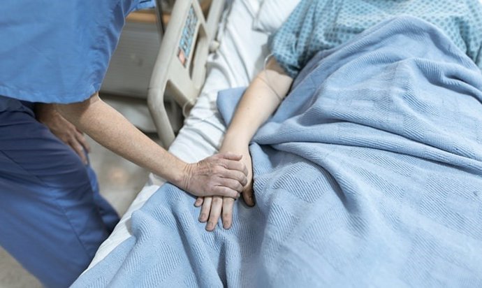 Archivo - Imagen de recurso de un paciente en un hospital.